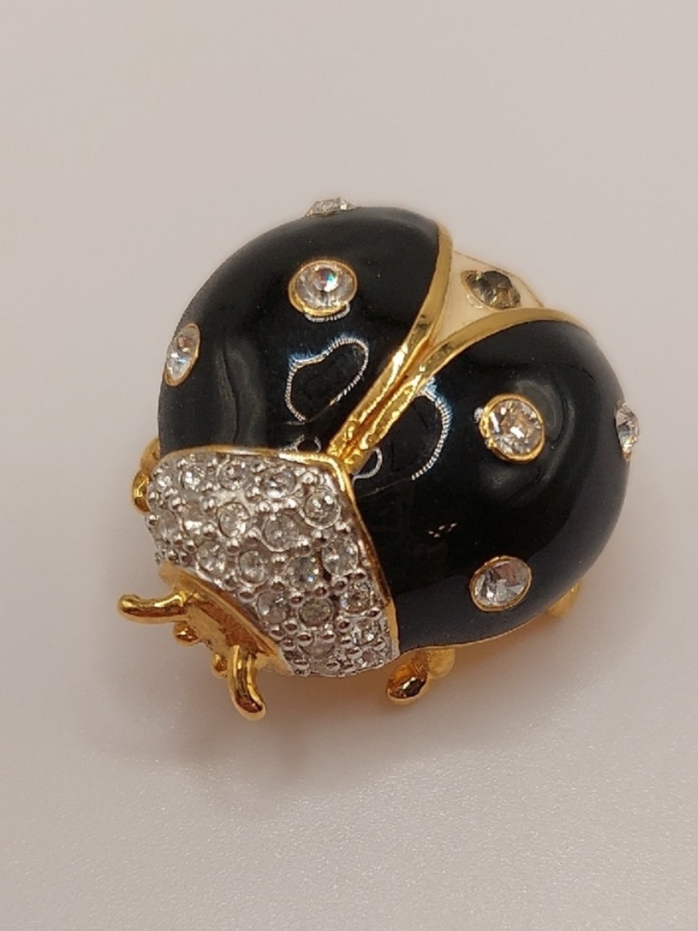 JOAN RIVERS Gold-Tone Black Enamel Pave Rhinestones Ladybug Vintage Brooch Pin